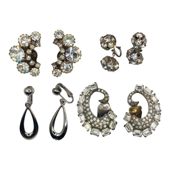 Lot Of 4 Costume Earrings Chunky Glass Rhinestones Clip Screw Back Paisley - Picture 1 of 16